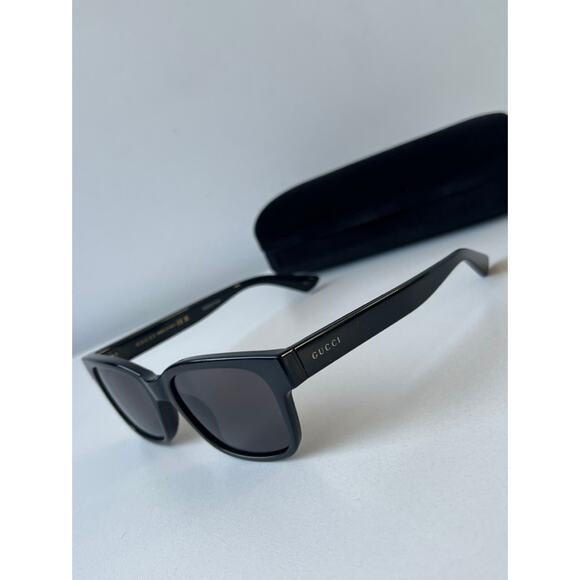 NEW Gucci GG1716S Black Unisex Classic Sunglasses - Picture 2 of 5